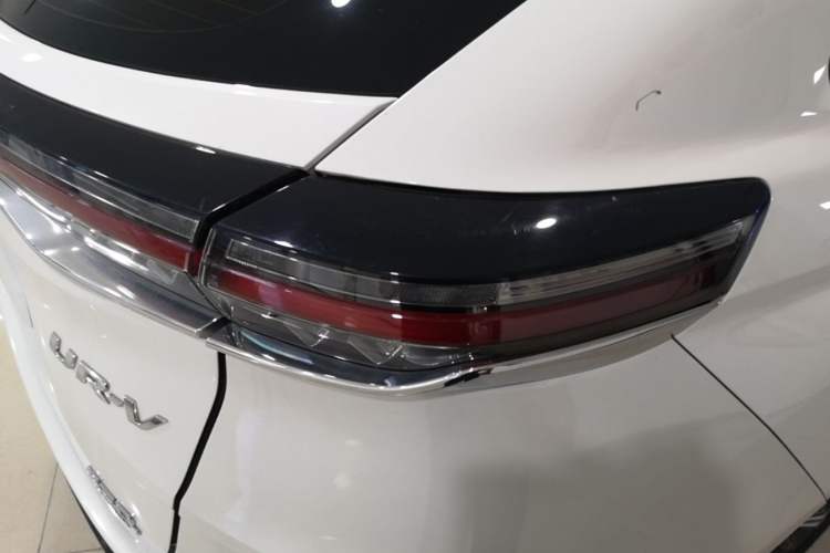 Used Honda UR-V 2020 370TURBO Two-Wheel Drive Luxury Edition Right Rear Taillight