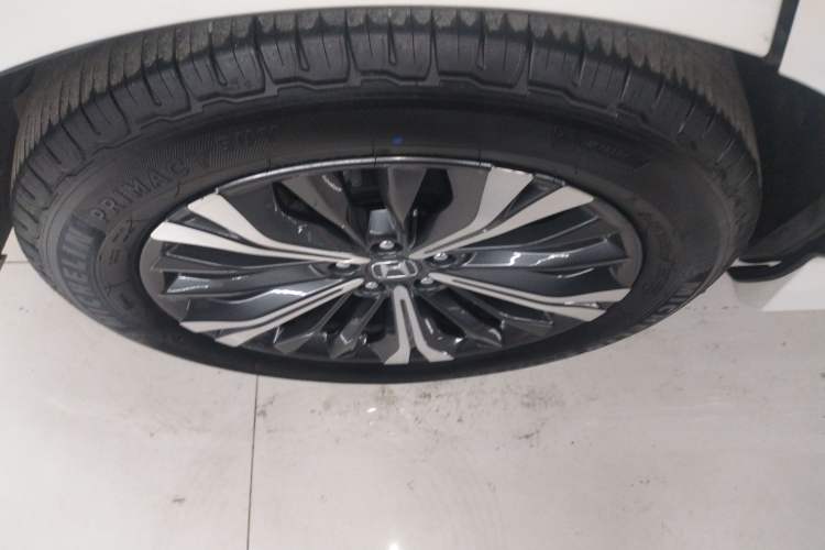 Used Honda UR-V 2020 370TURBO Two-Wheel Drive Luxury Edition Right Rear Wheel Hub