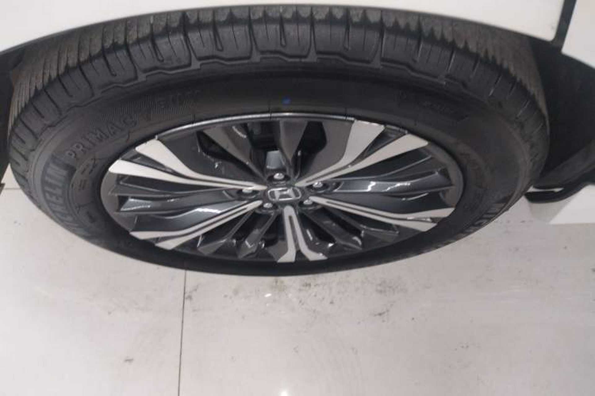 Used Honda UR-V 2020 370TURBO Two-Wheel Drive Luxury Edition Right Rear Wheel Hub