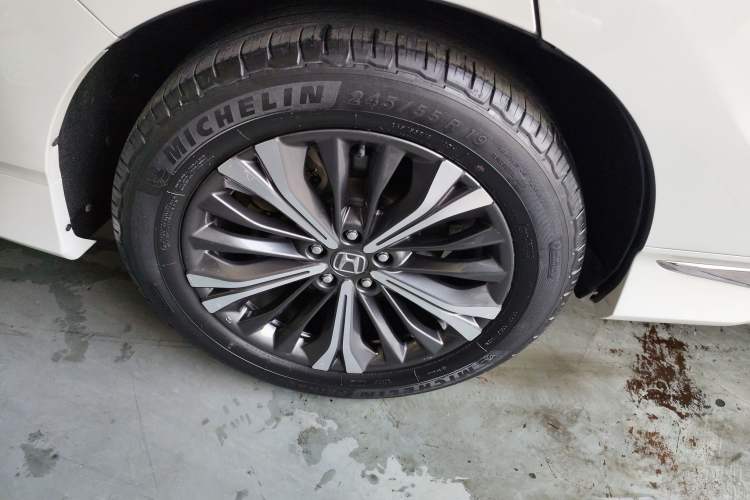 Used Honda UR-V 2020 370TURBO Two-Wheel Drive Luxury Edition Right Rear Wheel Hub