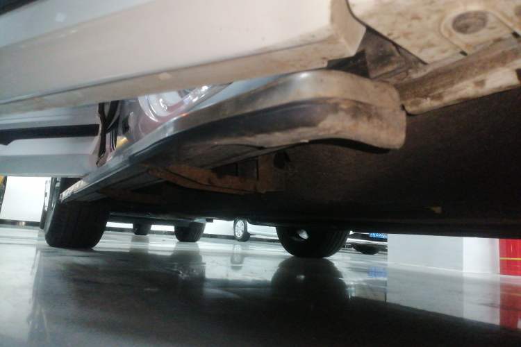 Used Honda UR-V 2020 240TURBO Two-Wheel Drive Zhiyue Version Right Side Sill