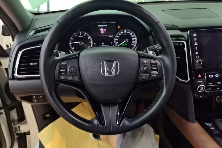 Used Honda UR-V 2020 370TURBO Two-Wheel Drive Luxury Edition Steering Wheel