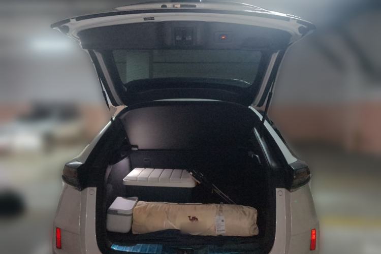 Used Honda UR-V 2020 370TURBO Two-Wheel Drive Luxury Edition Trunk