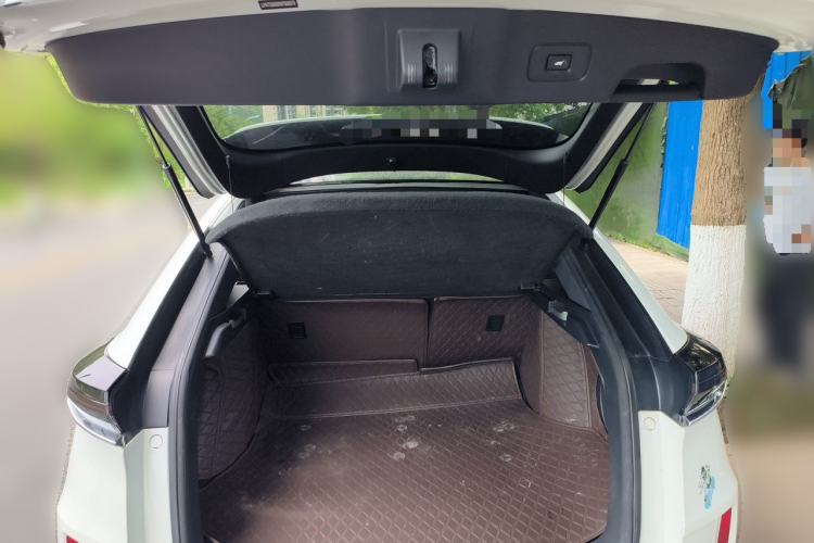 Used Honda UR-V 2020 370TURBO Two-Wheel Drive Luxury Edition Trunk