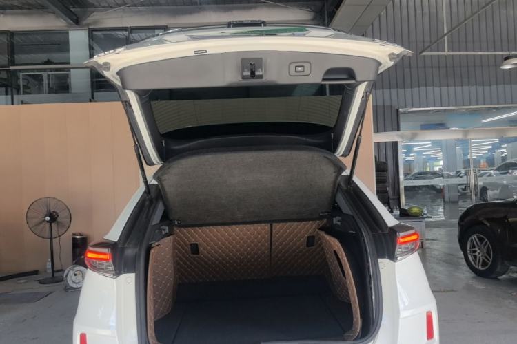 Used Honda UR-V 2020 370TURBO Four-Wheel Drive Prestige Edition Trunk