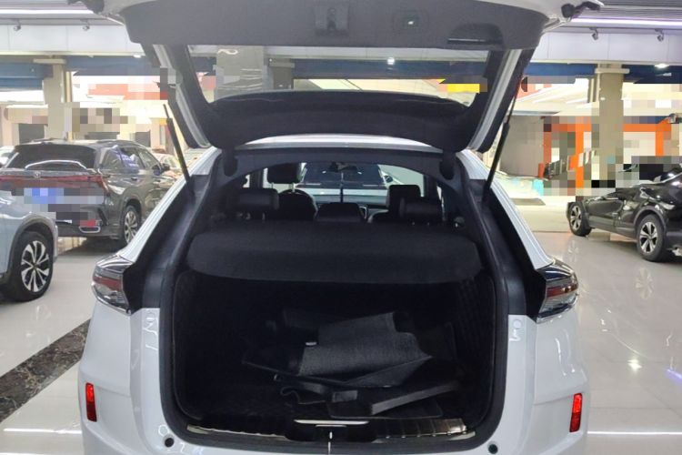 Used Honda UR-V 2020 370TURBO Two-Wheel Drive Luxury Edition Trunk