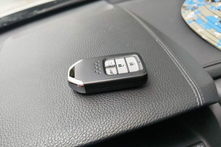 Used Honda UR-V 2020 370TURBO Two-Wheel Drive Luxury Edition Vehicle Key