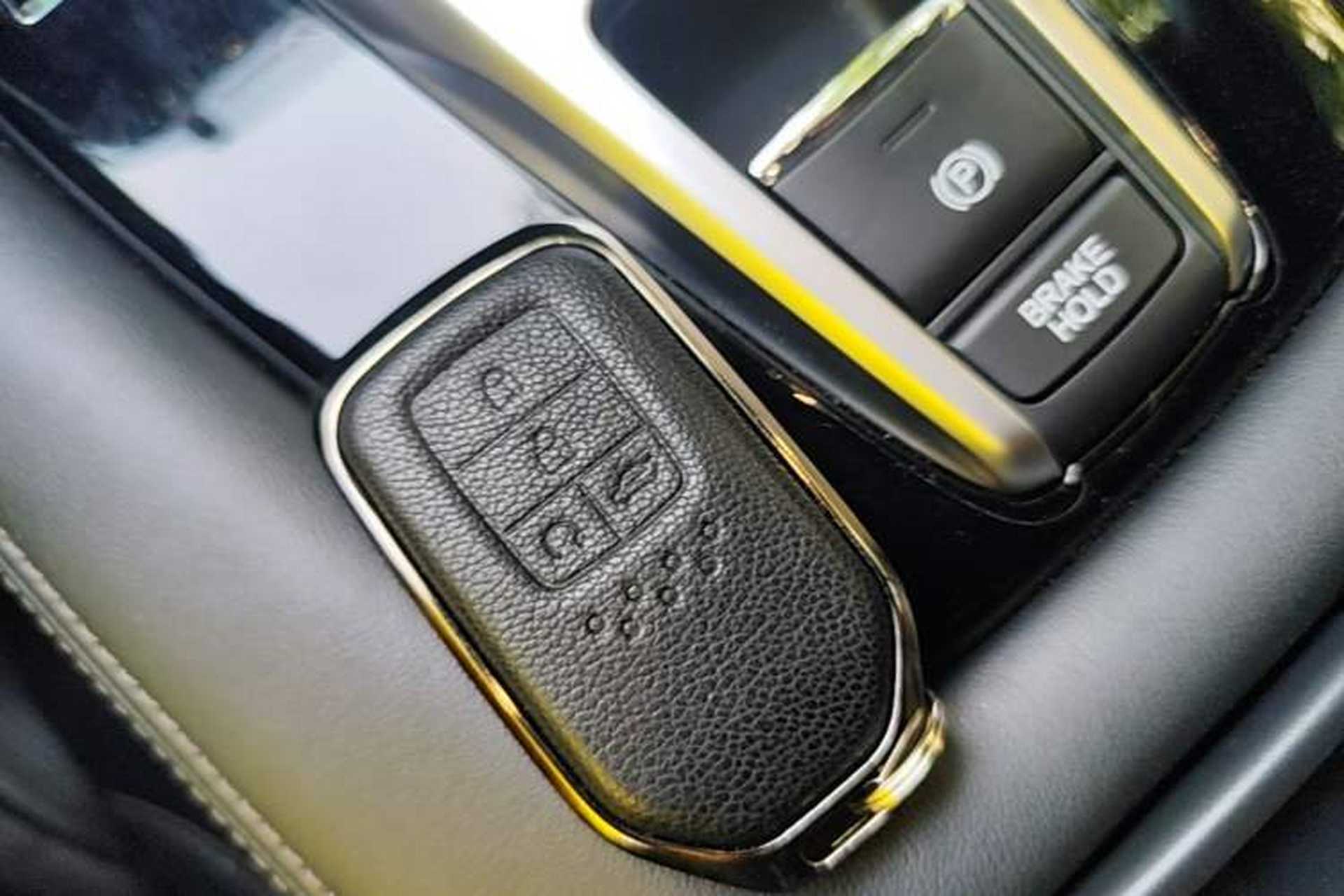 Used Honda UR-V 2020 370TURBO Two-Wheel Drive Luxury Edition Vehicle Key