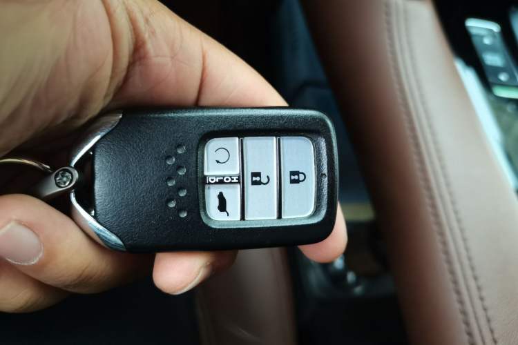 Used Honda UR-V 2020 370TURBO Two-Wheel Drive Luxury Edition Vehicle Key