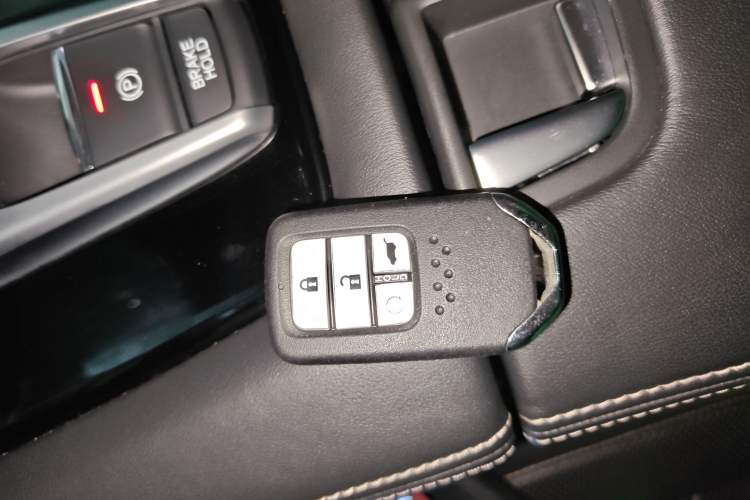 Used Honda UR-V 2020 370TURBO Two-Wheel Drive Luxury Edition Vehicle Key