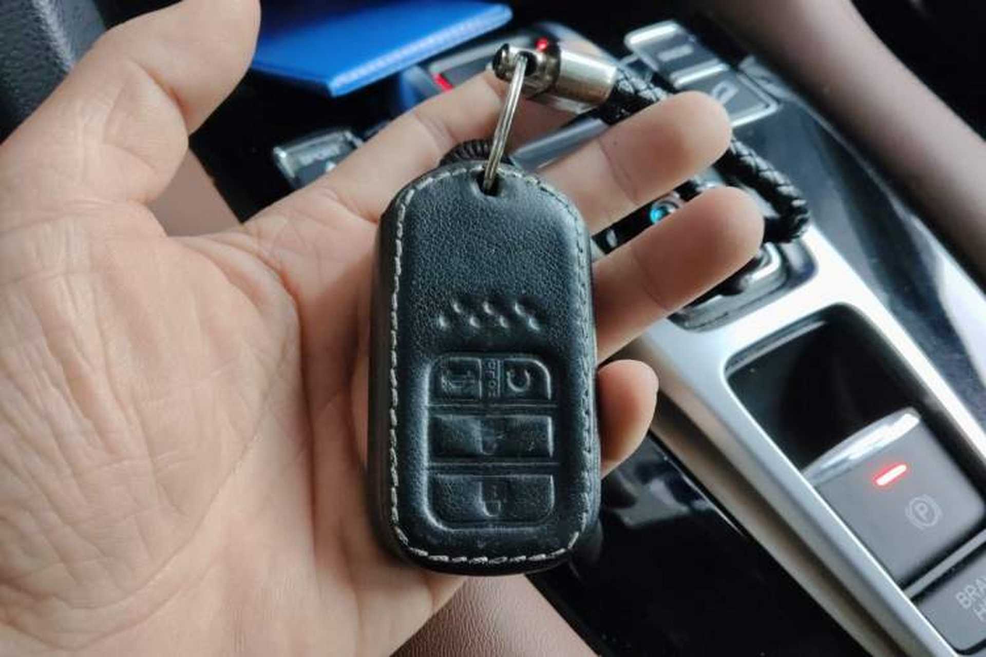Used Honda UR-V 2020 370TURBO Four-Wheel Drive Prestige Edition Vehicle Key