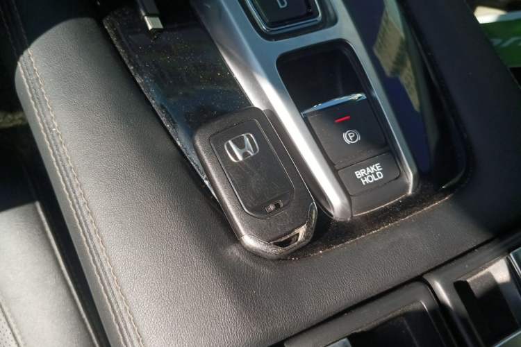 Used Honda UR-V 2020 370TURBO Two-Wheel Drive Luxury Edition Vehicle Key