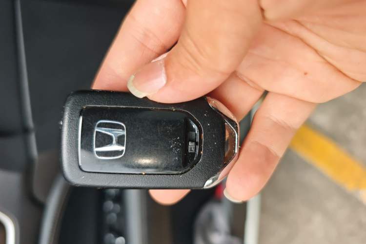 Used Honda UR-V 2020 240TURBO Front-Wheel Drive Elegant Edition Vehicle Key