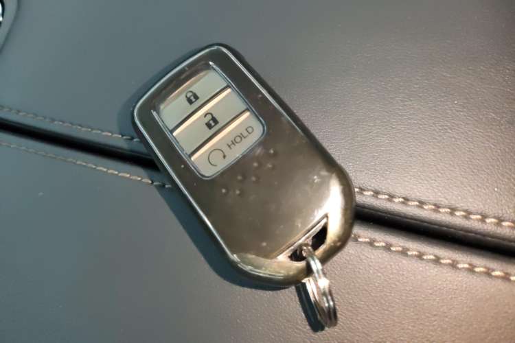 Used Honda UR-V 2020 240TURBO Two-Wheel Drive Zhiyue Version Vehicle Key