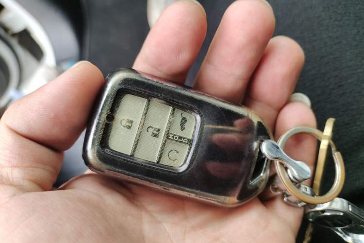 Used Honda UR-V 2020 370TURBO Two-Wheel Drive Luxury Edition Vehicle Key