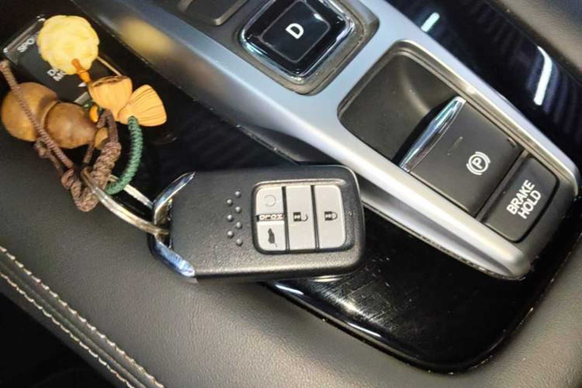 Used Honda UR-V 2020 370TURBO Two-Wheel Drive Luxury Edition Vehicle Key