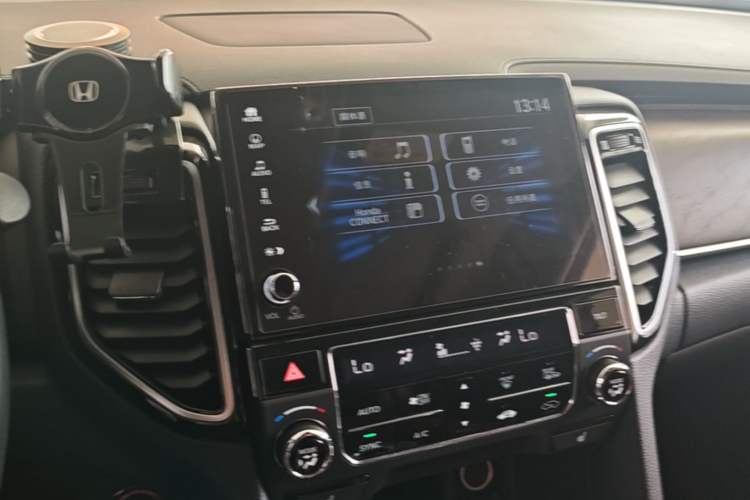Used Honda UR-V 2020 370TURBO Four-Wheel Drive Prestige Edition Audio And AC Panel