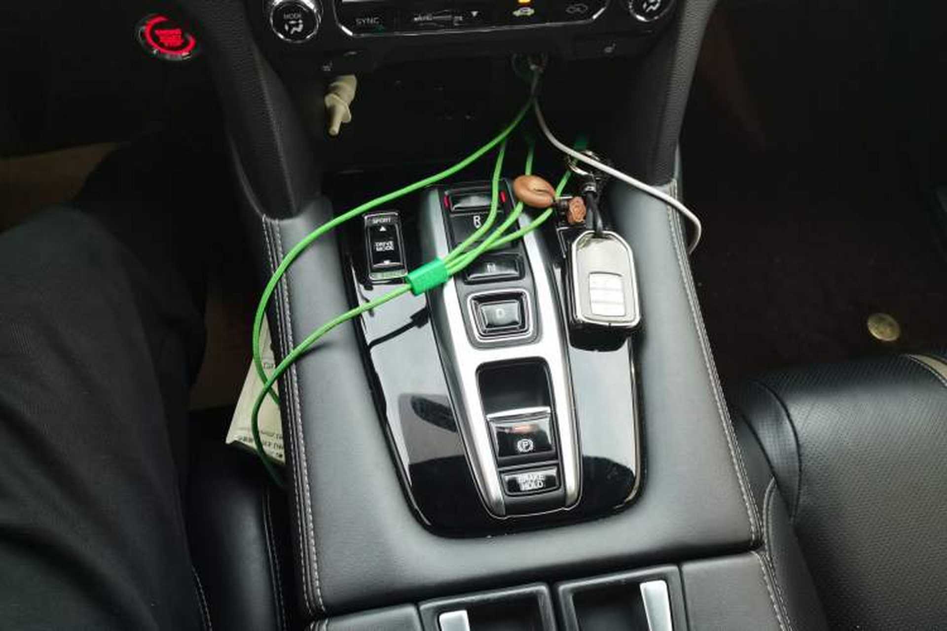 Used Honda UR-V 2020 370TURBO Two-Wheel Drive Luxury Edition Gear Lever