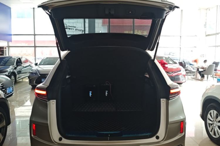 Used Honda UR-V 2020 370TURBO Four-Wheel Drive Prestige Edition Trunk