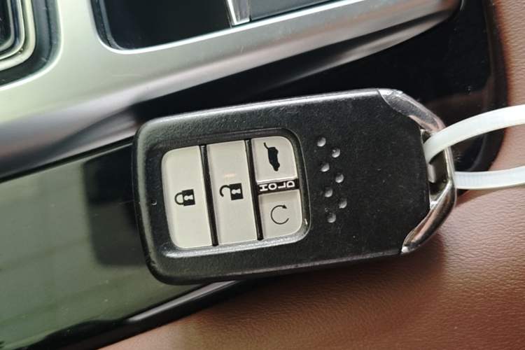 Used Honda UR-V 2020 370TURBO Four-Wheel Drive Prestige Edition Vehicle Key