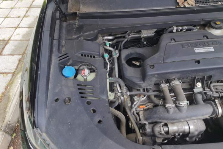 Used Honda UR-V 2023 240TURBO Two-Wheel Drive Zhiyue Edition Engine Bay Right