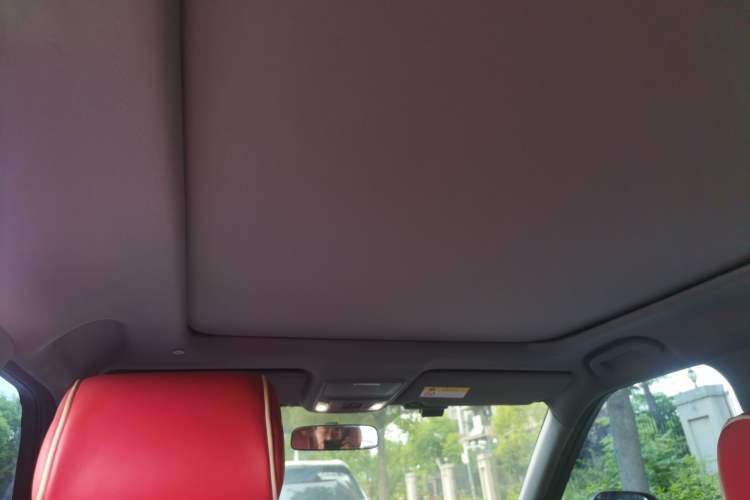 Used Honda UR-V 2023 240TURBO Two-Wheel Drive Zhiyue Edition Headliner