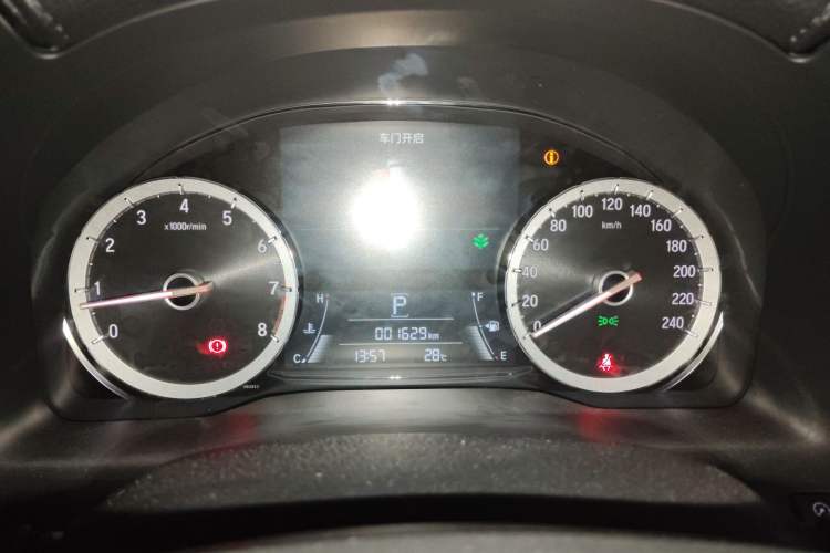 Used Honda UR-V 2023 370TURBO Two-Wheel-Drive Luxury Edition Instrument Cluster