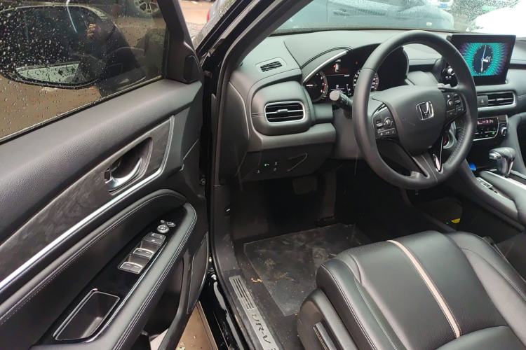 Used Honda UR-V 2023 240TURBO Two-Wheel Drive Zhijing Edition Interior 2