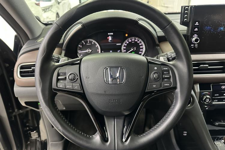 Used Honda UR-V 2023 370TURBO Two-Wheel-Drive Luxury Edition Interior 2