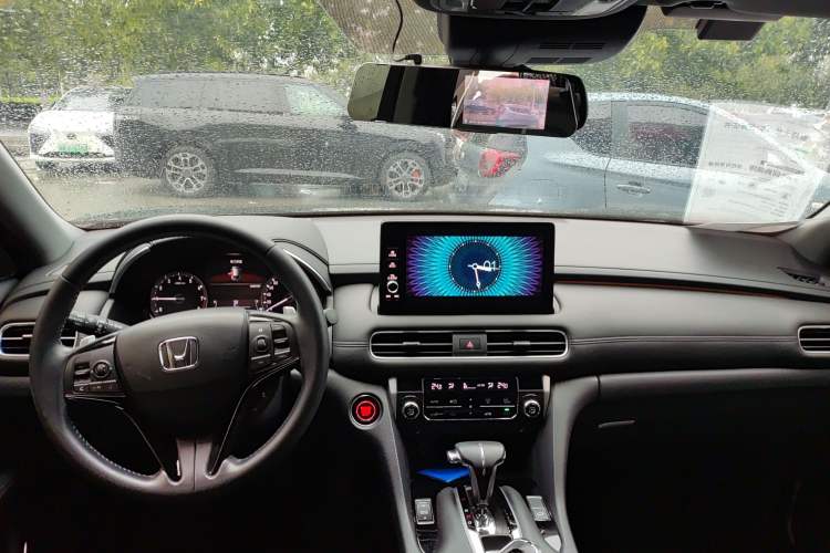 Used Honda UR-V 2023 240TURBO Two-Wheel Drive Zhijing Edition Interior 3