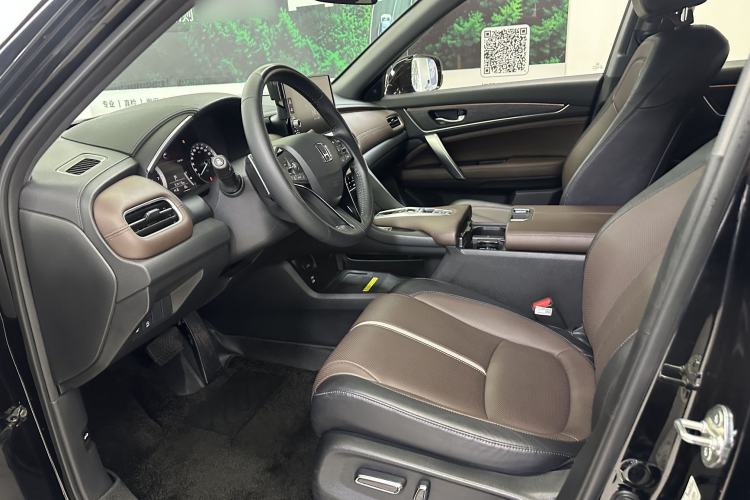 Used Honda UR-V 2023 370TURBO Two-Wheel-Drive Luxury Edition Interior 4