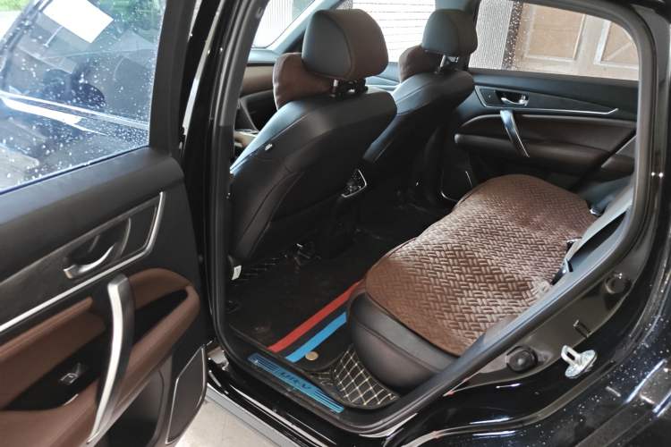 Used Honda UR-V 2023 370TURBO Four-Wheel Drive Luxury Edition Interior 4