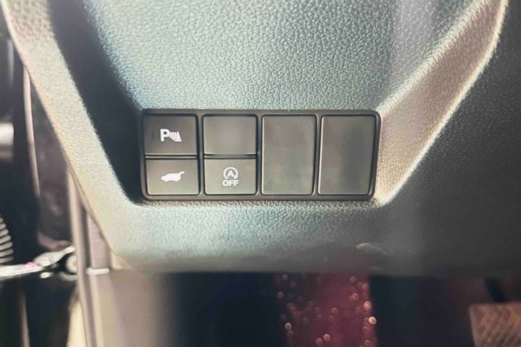 Used Honda UR-V 2023 370TURBO Two-Wheel-Drive Luxury Edition Interior 8