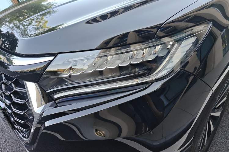 Used Honda UR-V 2023 370TURBO Two-Wheel-Drive Luxury Edition Left Front Headlight