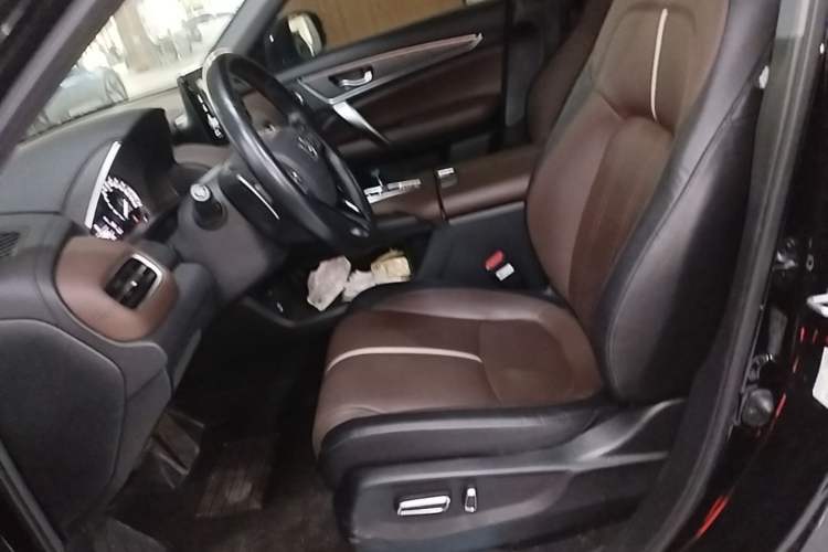 Used Honda UR-V 2023 370TURBO Two-Wheel-Drive Luxury Edition Left Front Seat