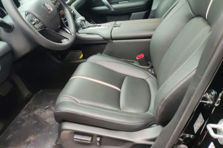 Used Honda UR-V 2023 240TURBO Two-Wheel Drive Zhijing Edition Left Front Seat