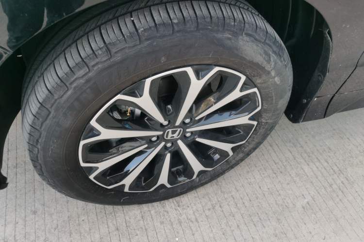 Used Honda UR-V 2023 370TURBO Four-Wheel Drive Luxury Edition Left Front Wheel Hub