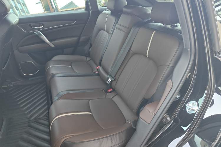 Used Honda UR-V 2023 370TURBO Two-Wheel-Drive Luxury Edition Left Rear Seat