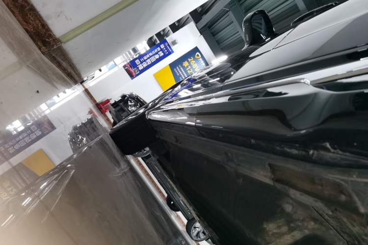 Used Honda UR-V 2023 370TURBO Two-Wheel-Drive Luxury Edition Left Side Sill