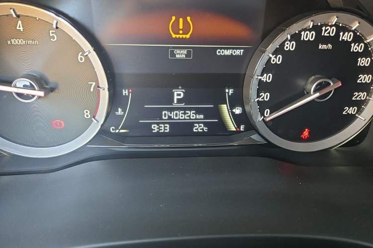 Used Honda UR-V 2023 370TURBO Two-Wheel-Drive Luxury Edition Odometer Close Up