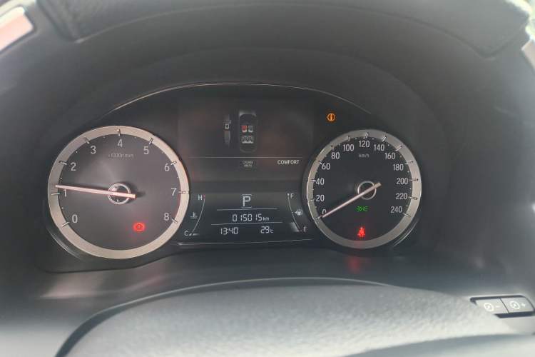 Used Honda UR-V 2023 370TURBO Two-Wheel-Drive Luxury Edition Odometer Close Up