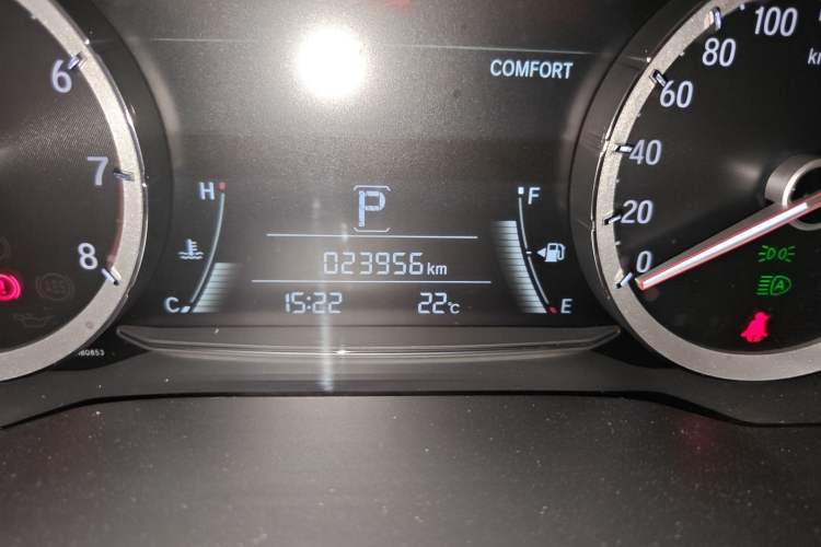 Used Honda UR-V 2023 370TURBO Four-Wheel Drive Luxury Edition Odometer Close Up