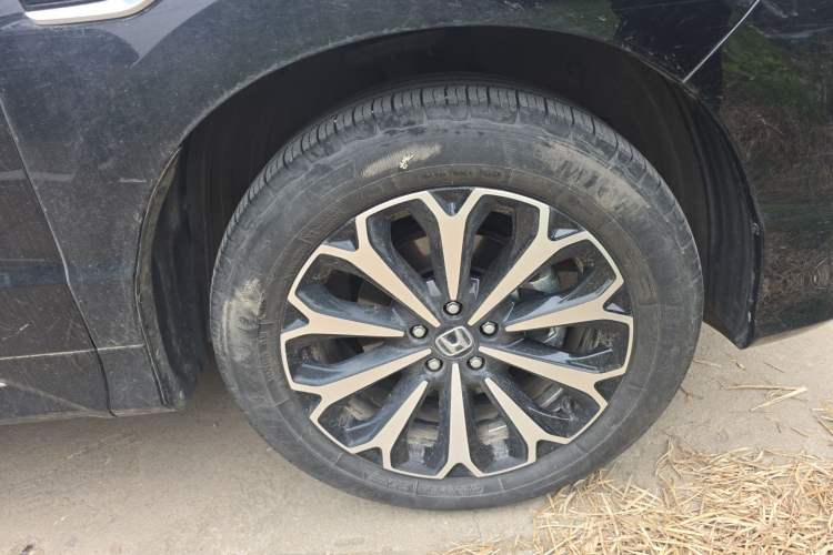 Used Honda UR-V 2023 370TURBO Four-Wheel Drive Luxury Edition Right Front Wheel Hub