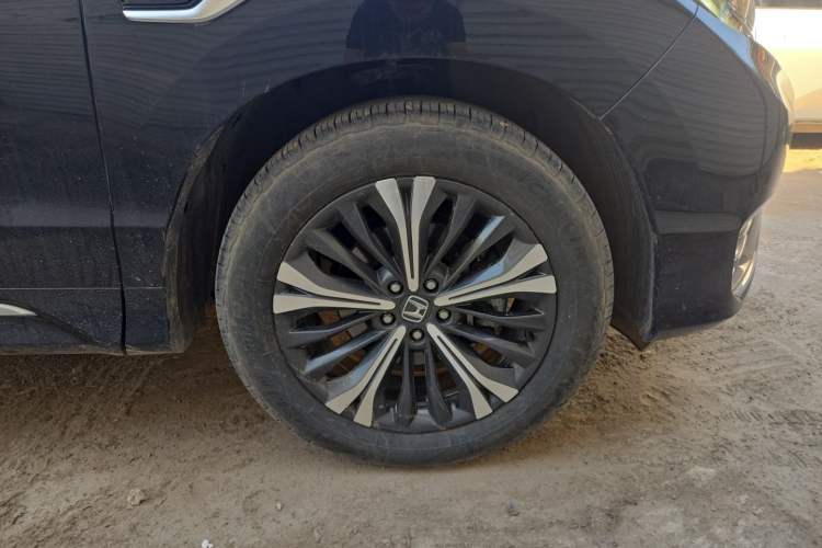 Used Honda UR-V 2023 370TURBO Two-Wheel-Drive Luxury Edition Right Front Wheel Hub