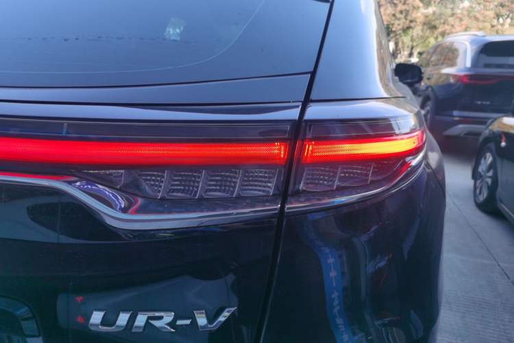 Used Honda UR-V 2023 370TURBO Four-Wheel Drive Luxury Edition Right Rear Taillight