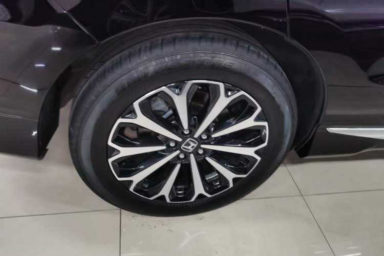 Used Honda UR-V 2023 370TURBO Two-Wheel-Drive Luxury Edition Right Rear Wheel Hub