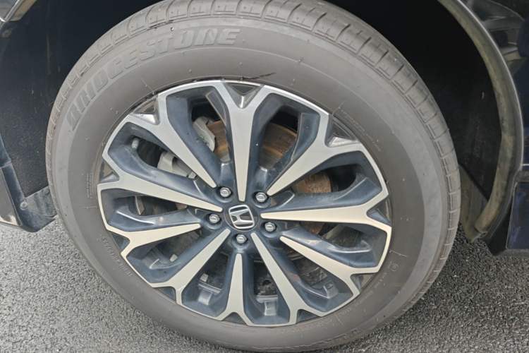 Used Honda UR-V 2023 370TURBO Two-Wheel-Drive Luxury Edition Right Rear Wheel Hub