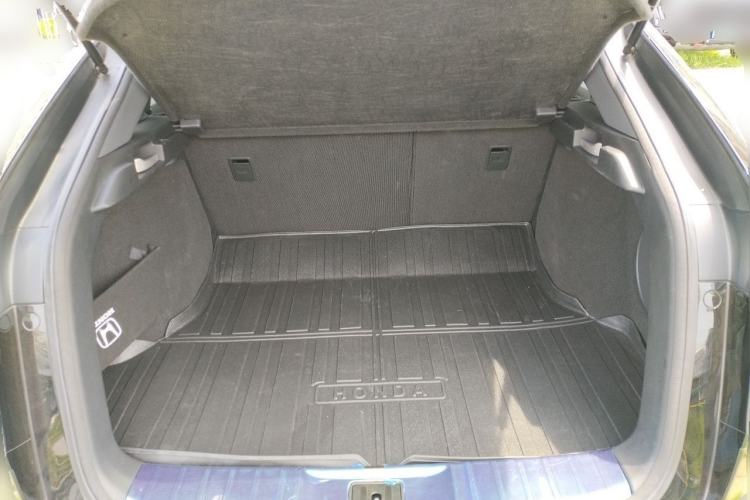 Used Honda UR-V 2023 370TURBO Two-Wheel-Drive Luxury Edition Trunk