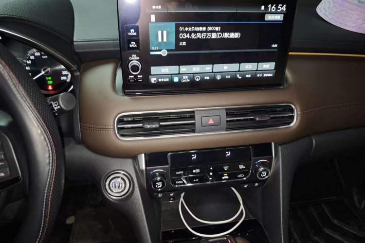 Used Honda UR-V 2023 370TURBO Four-Wheel Drive Luxury Edition Audio And AC Panel