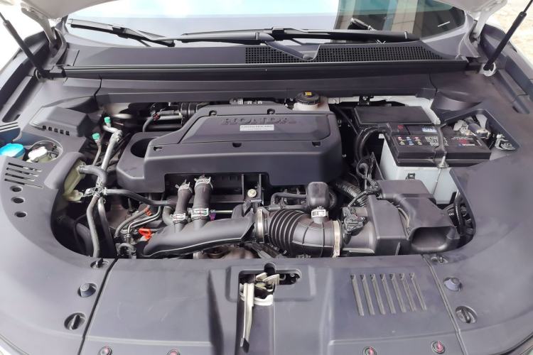 Used Honda UR-V 2023 240TURBO Two-Wheel Drive Zhiyue Edition Engine Bay